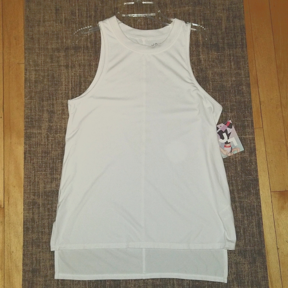 Joylab relaxed white tank